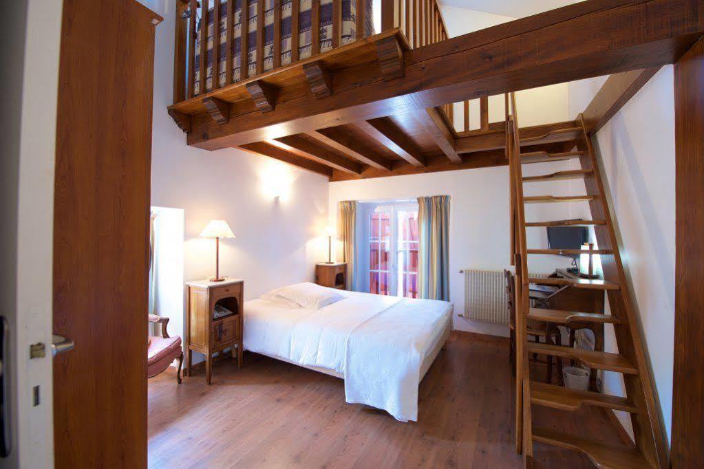 Auberge Chez Tante Ursule Камбо-ле-Бен Екстериор снимка